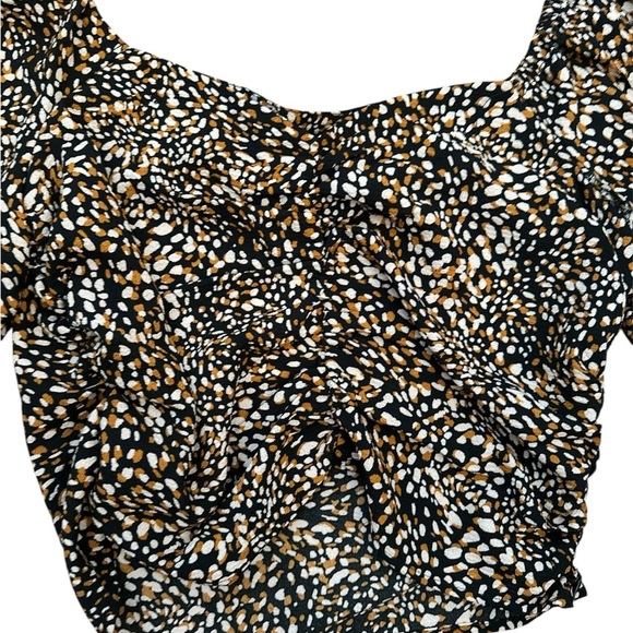 BCBGeneration Black & Brown Printed Ruched Crop Large Top BNWT - Picture 6 of 8